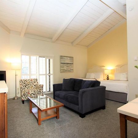 Lobos Lodge Carmel-by-the-Sea Bagian luar foto