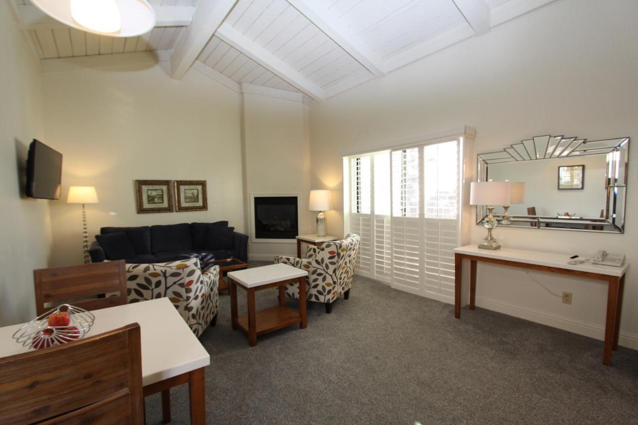 Lobos Lodge Carmel-by-the-Sea Bagian luar foto